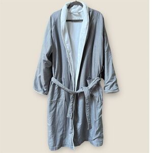 FRETTE Luxury Brand Bathrobe in gray blue pattern white interior